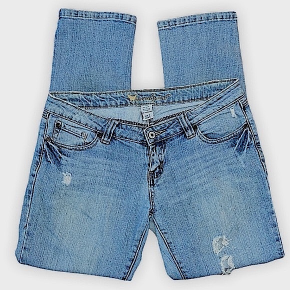 Wet Seal Jeans Distressed Light Wash Straight Jean - Picture 3 of 13